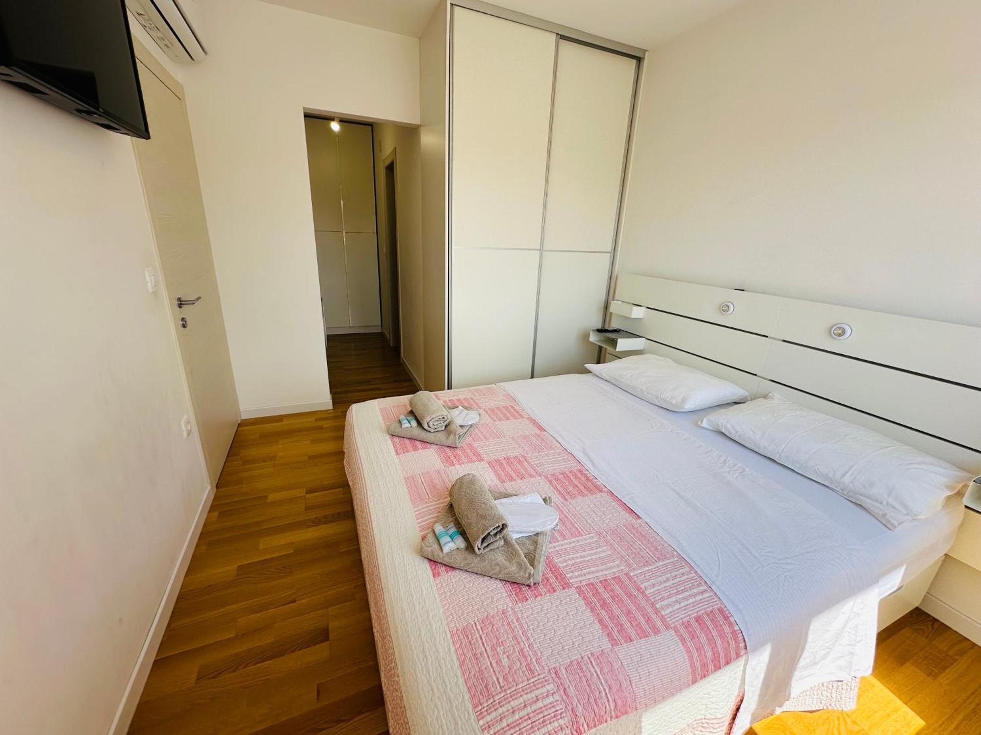 Apartment King With Private Parking Zadar Exterior foto
